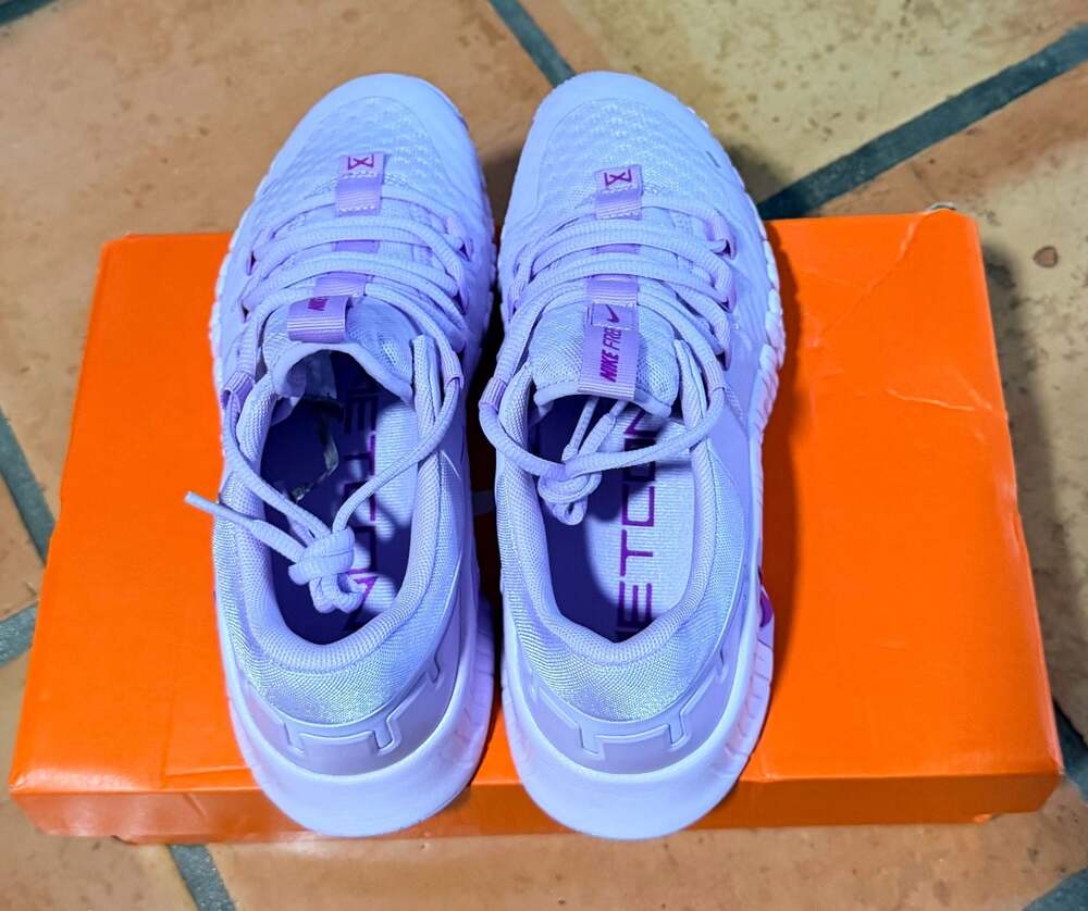 Nike Free Metcon 5 Women's Training Shoes - Size 7W / 5.5M - Picture 7 of 10